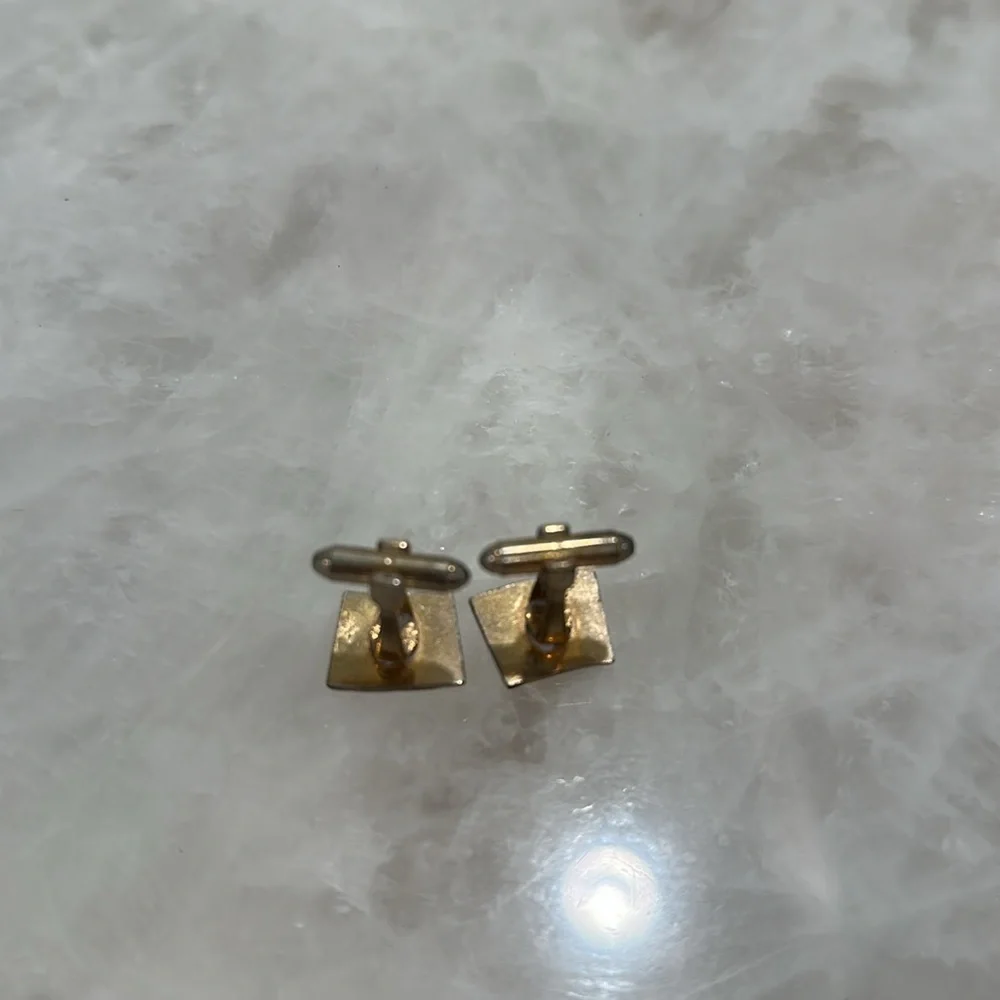 Men’s Gold Woven Cufflinks